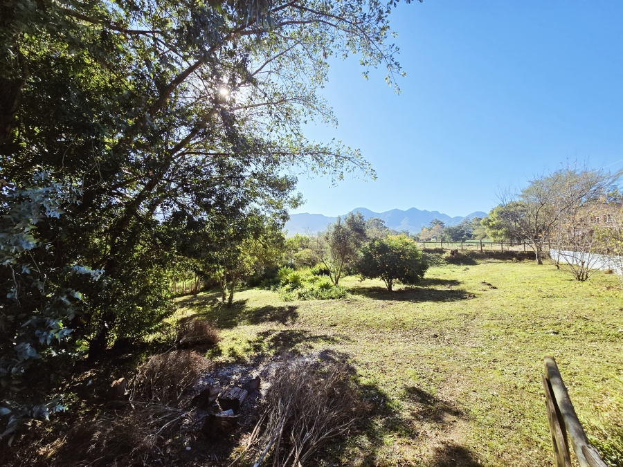 18 Bedroom Property for Sale in Geelhoutboom AH Western Cape